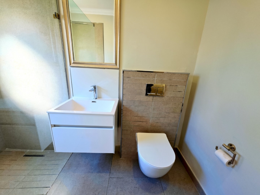 To Let 4 Bedroom Property for Rent in Parklands Western Cape